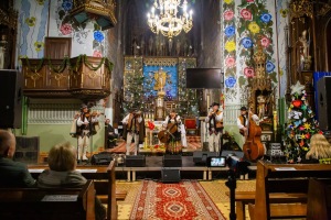 Koncert Kolęd i Pastorałek z udziałem zespołu Trebunie-Tutki.