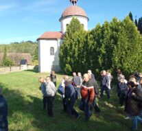 DO MARYI WSZYSCY WRAZ…